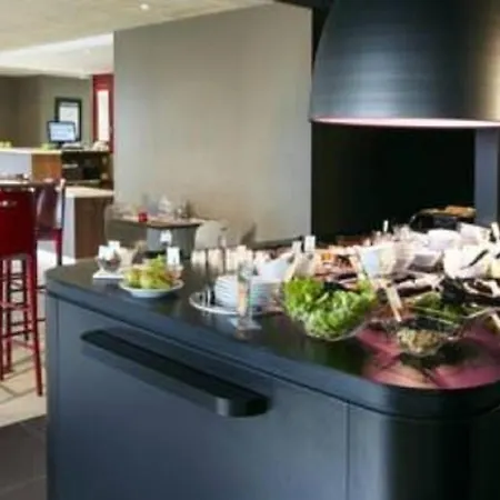 Campanile Lille - Hotel 3*