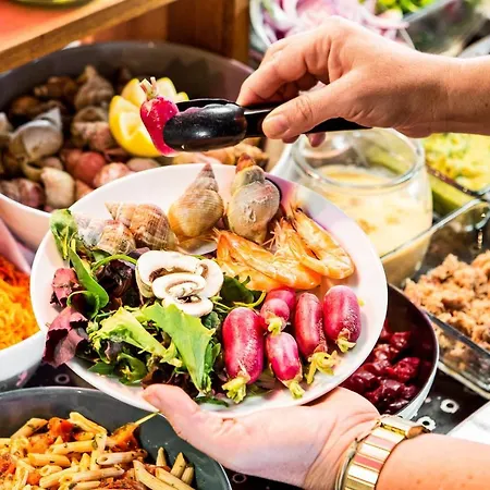 Campanile Lille - Hotel 3*