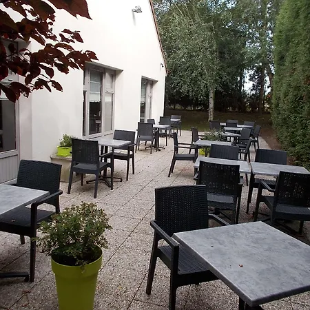 Campanile Lille - מלון