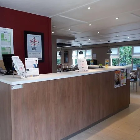 Campanile Lille - Otel Seclin