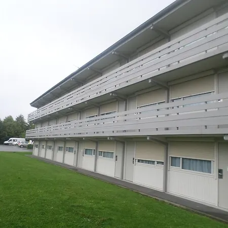 فندق Campanile Lille - سكلين