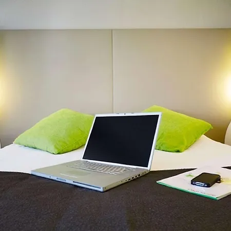 فندق Campanile Lille - سكلين